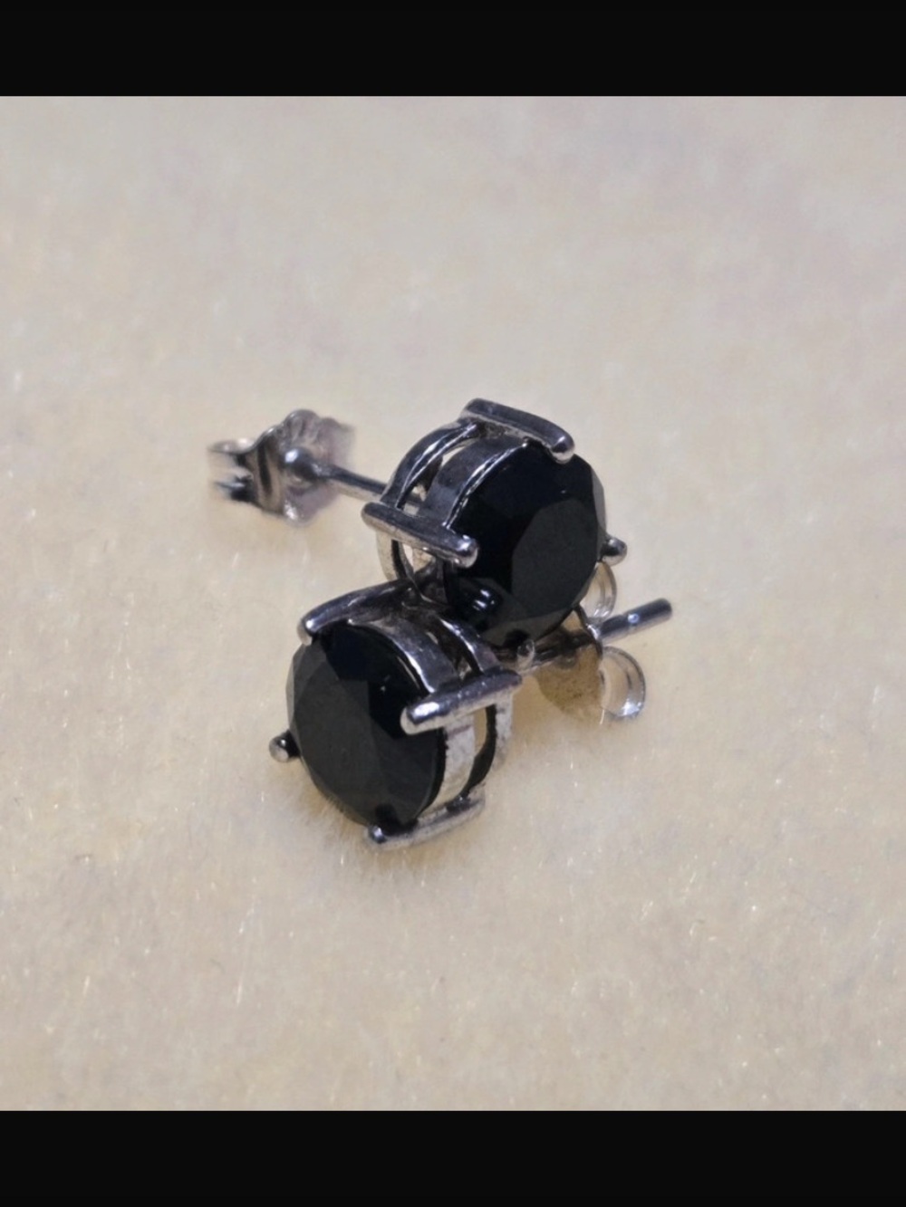 925 sterling silver black stud earrings
